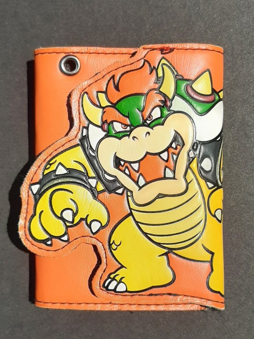 Nintendo Super Mario Trifold Wallet Bowser